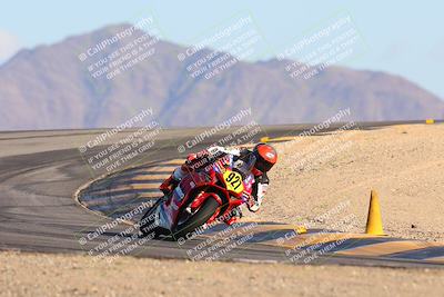 media/Nov-16-2024-CVMA (Sat) [[0e4bb1f32f]]/Race 11-Amateur Supersport Open/